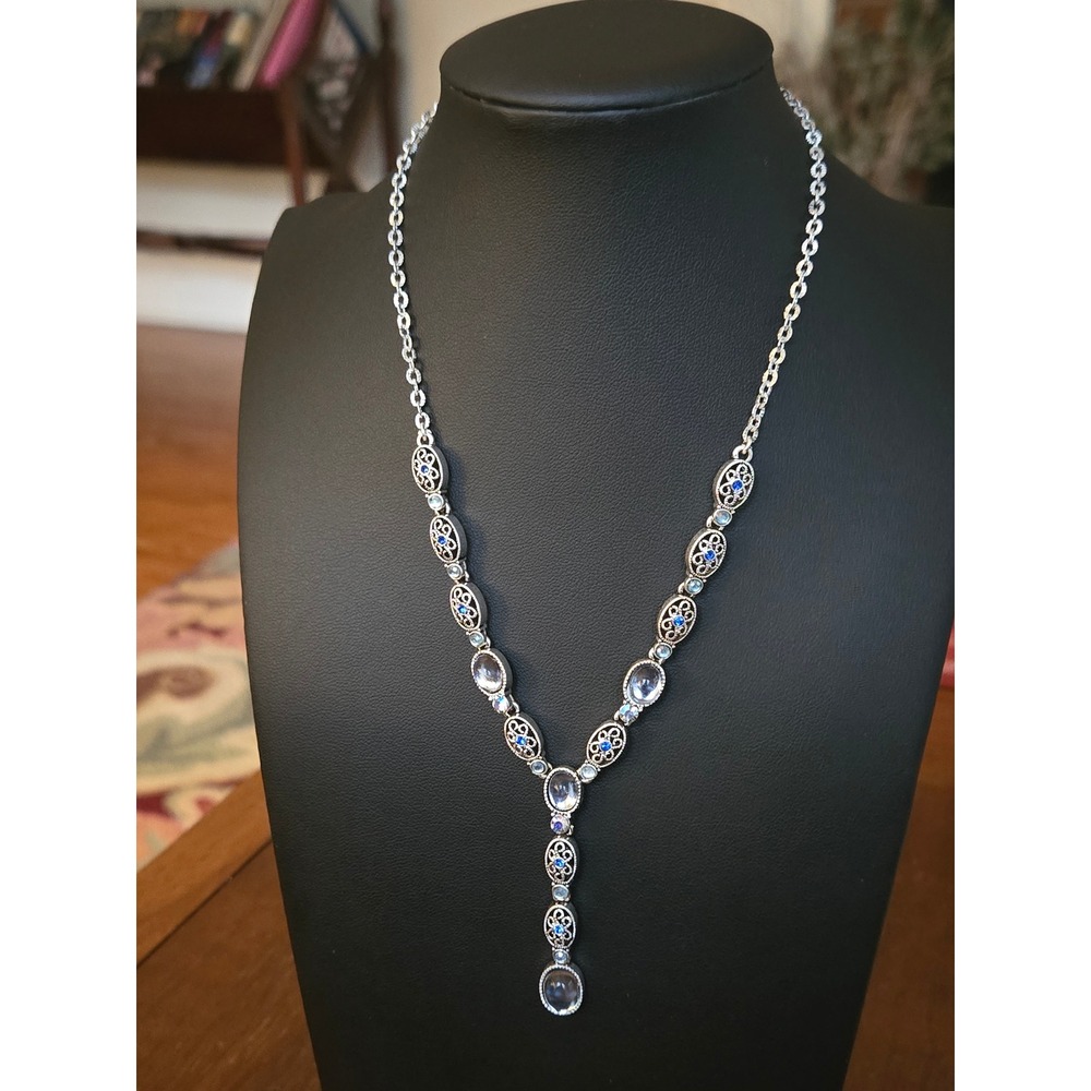 Avon Y-Drop Blue Stone Necklace Vintage